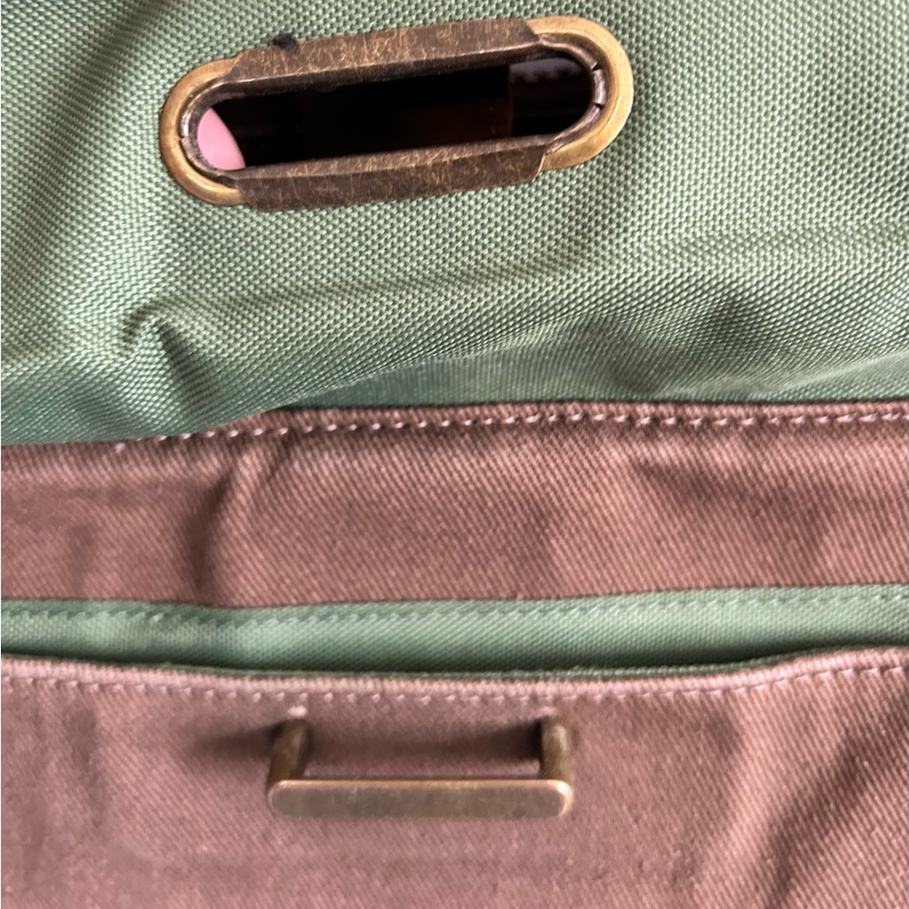 Knomo London unisex Laptop Bag / Brown / Olive Green inside - Picture 8 of 13